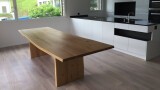 Eiche Tisch mit Baumkante, 3m lang